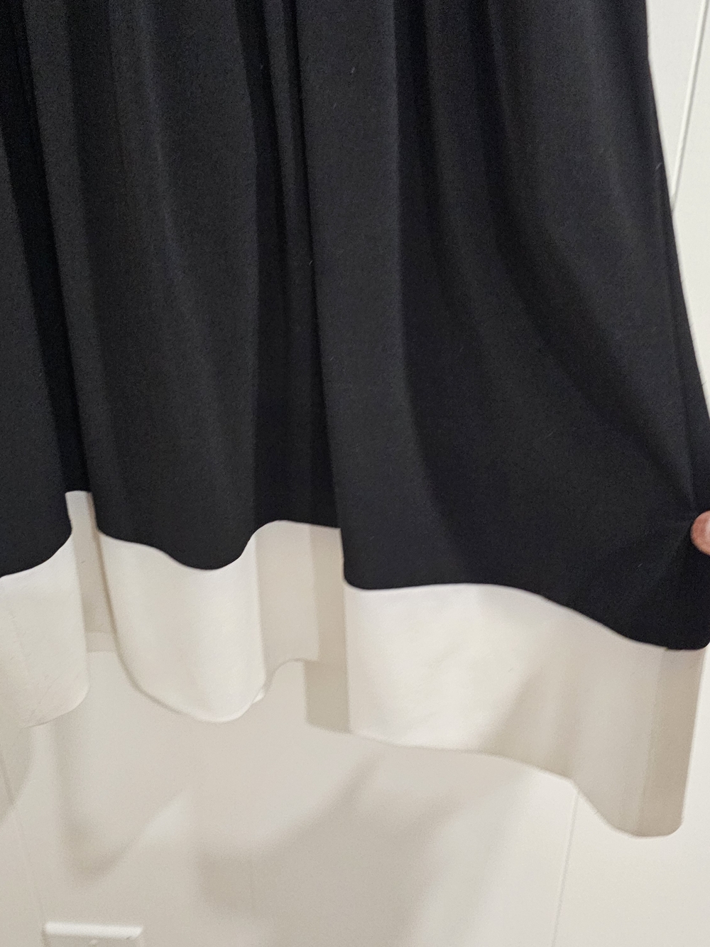Calvin Klein Black White Colorblock Blouse HalterTop L Old Money Party Luxury - Picture 5 of 12